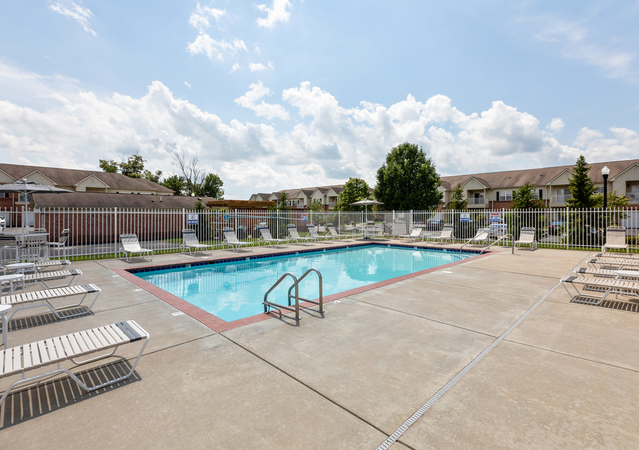 Saratoga Crossing Apartments Plainfield, IN | Welcome Home